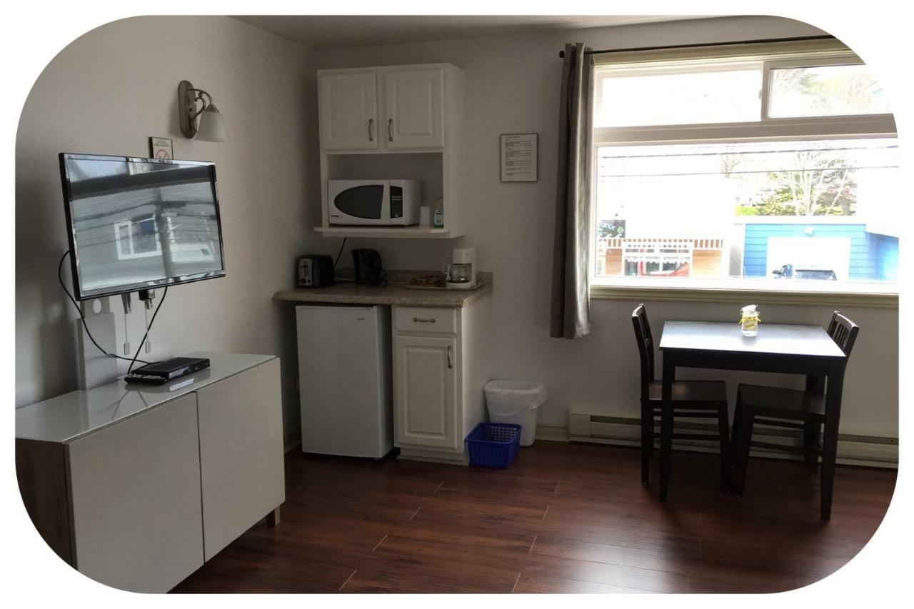 Shoreline Suites Digby Bagian luar foto
